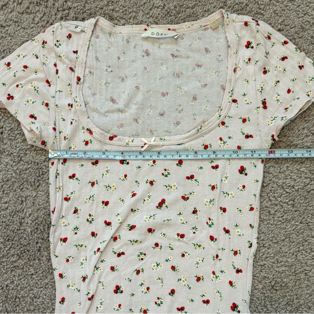 Doen Bridgette Tee in Strawberry